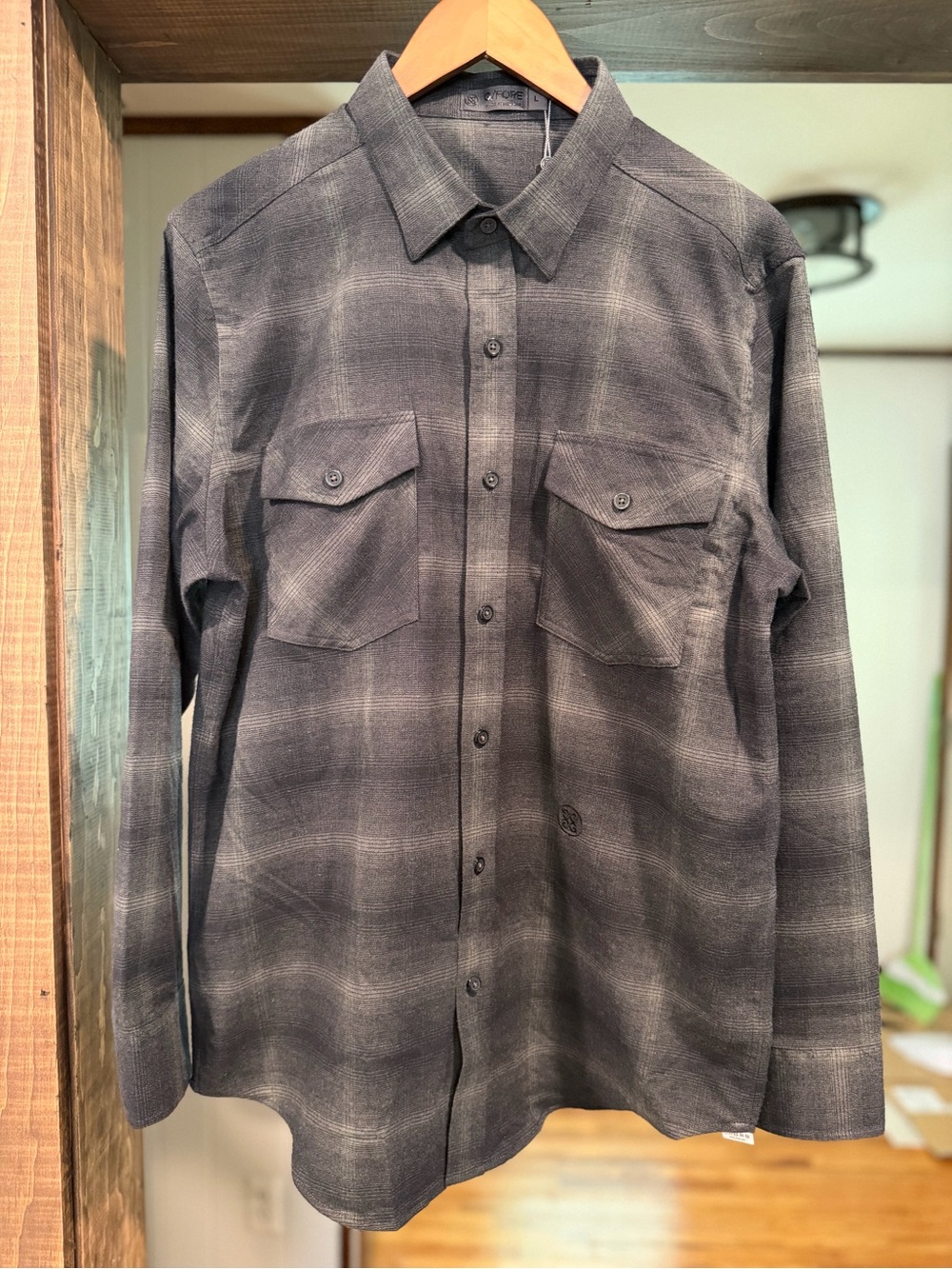 NWT G/FORE Men's Flannel Plaid Shirt: Onyx- G4MF22W10 (Large)
